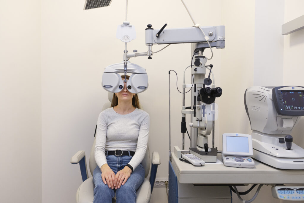 cataract surgery cost in mumbai - Oswal Eye Care