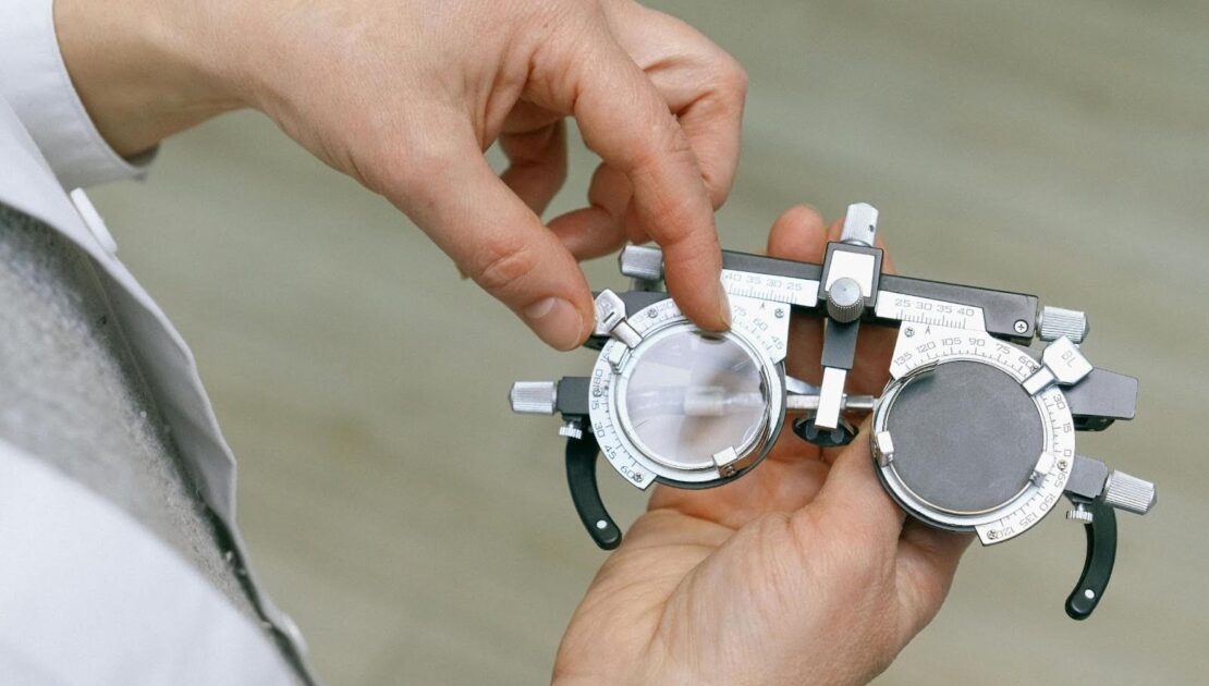 ophthalmologist in chembur - oswal eye care