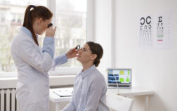 ophthalmologist in chembur - oswal eye care