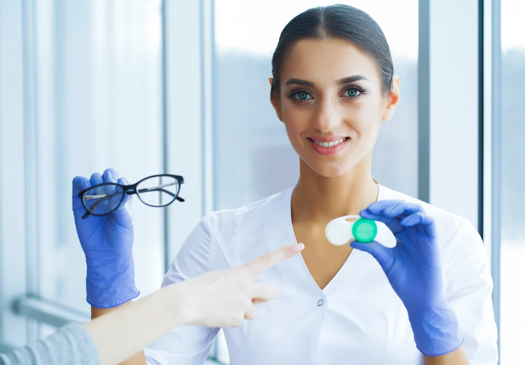 ophthalmologist in chembur - oswal eye care